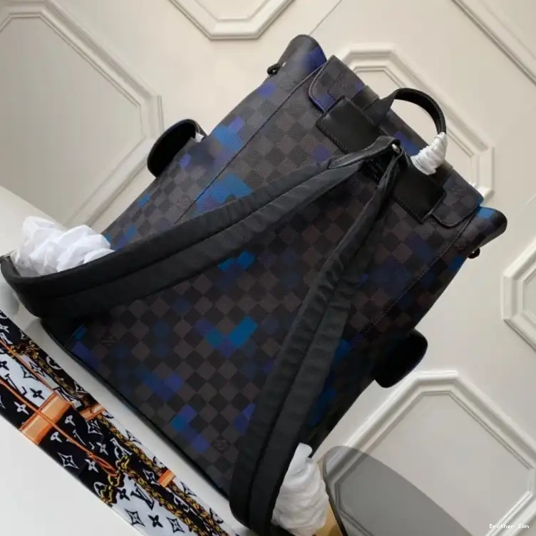 Brother Sam Yupoo Bags 19B5790091 LV 0630